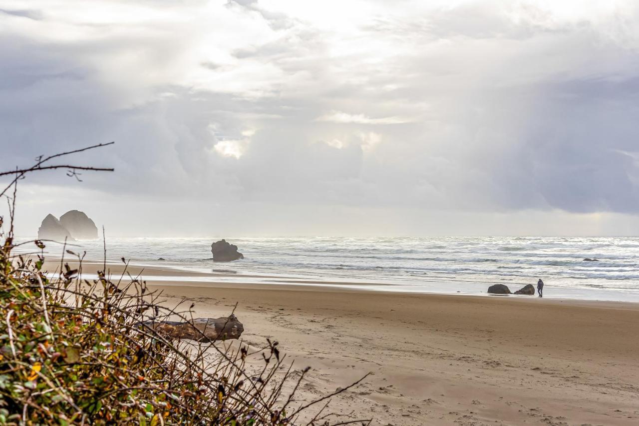 Cannon Beach Saltbox Cottage Exterior photo