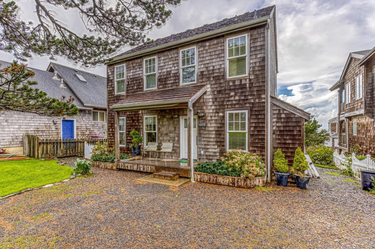 Cannon Beach Saltbox Cottage Exterior photo